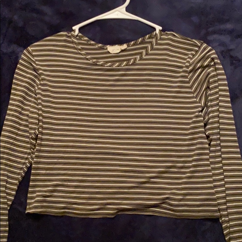 Striped long sleeve crop top